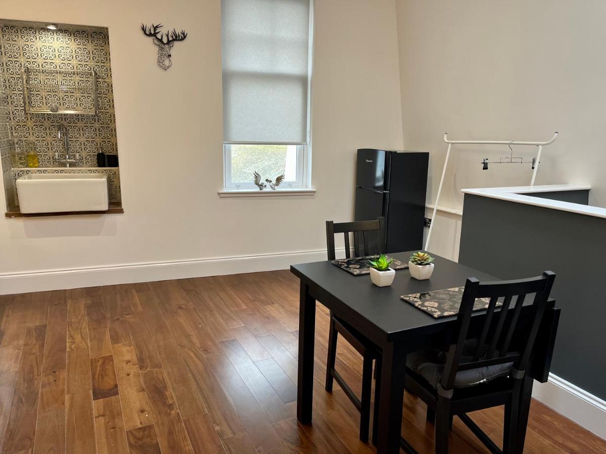 The Bards Loft, Large Studio Apartment Эр Экстерьер фото